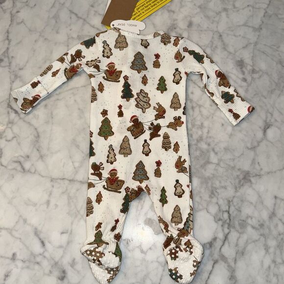 NWT Angel Dear Festive White Onesie with Tree, Reindeer and Cookies - Picture 8 of 8
